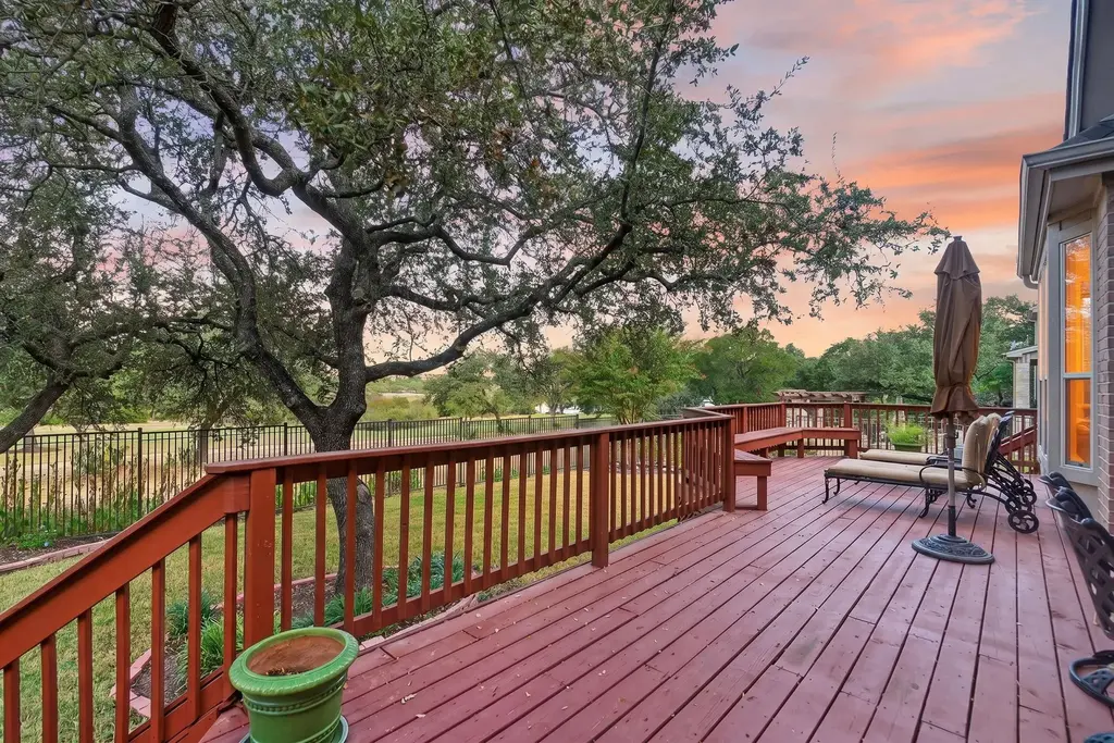 10500 Avery Club Drive 10, Austin