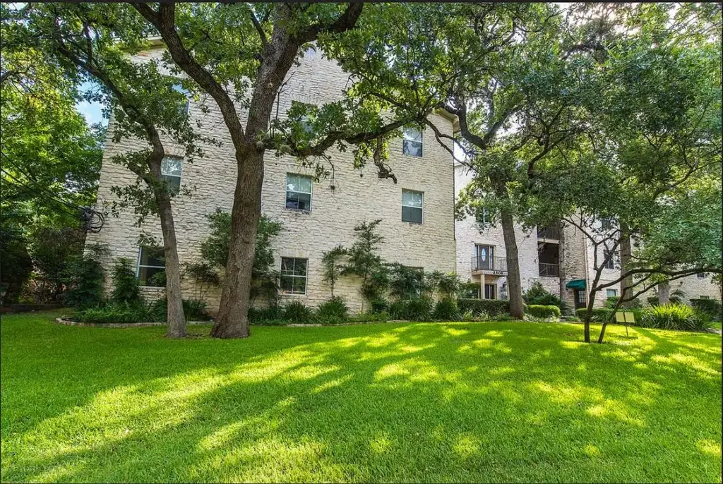 2508 Enfield Road 11, Austin