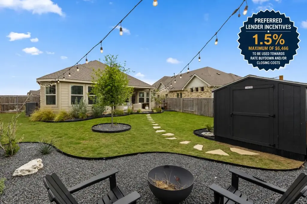 330 Bay Breeze Drive, Kyle