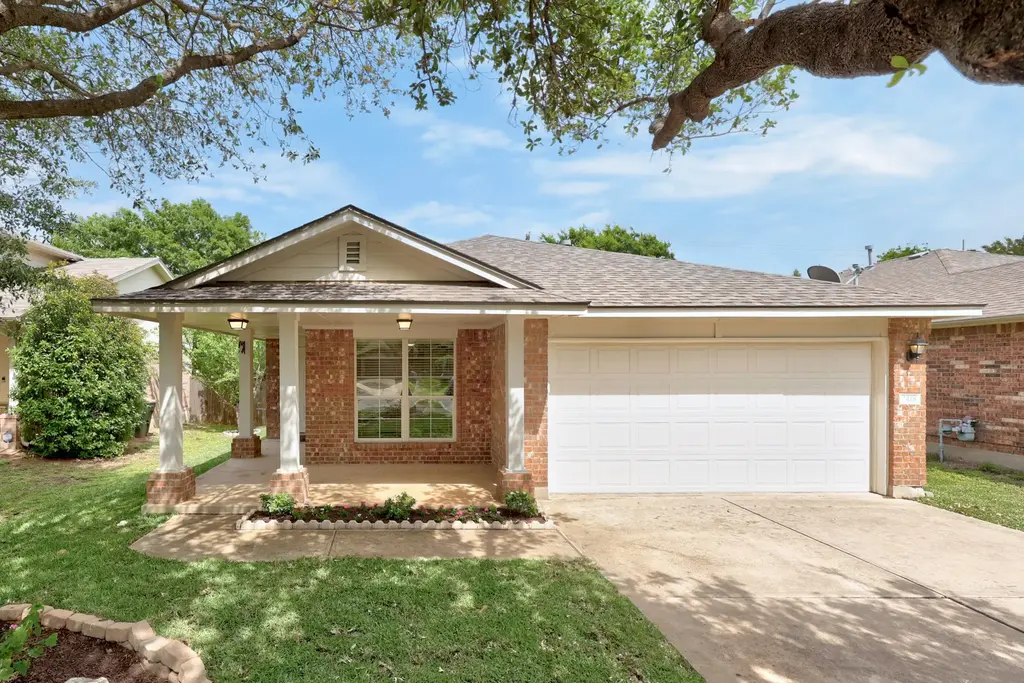 2418 Socorro Bend, Leander