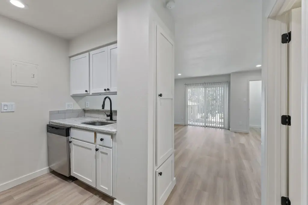 3819 Southway Drive 208, Austin