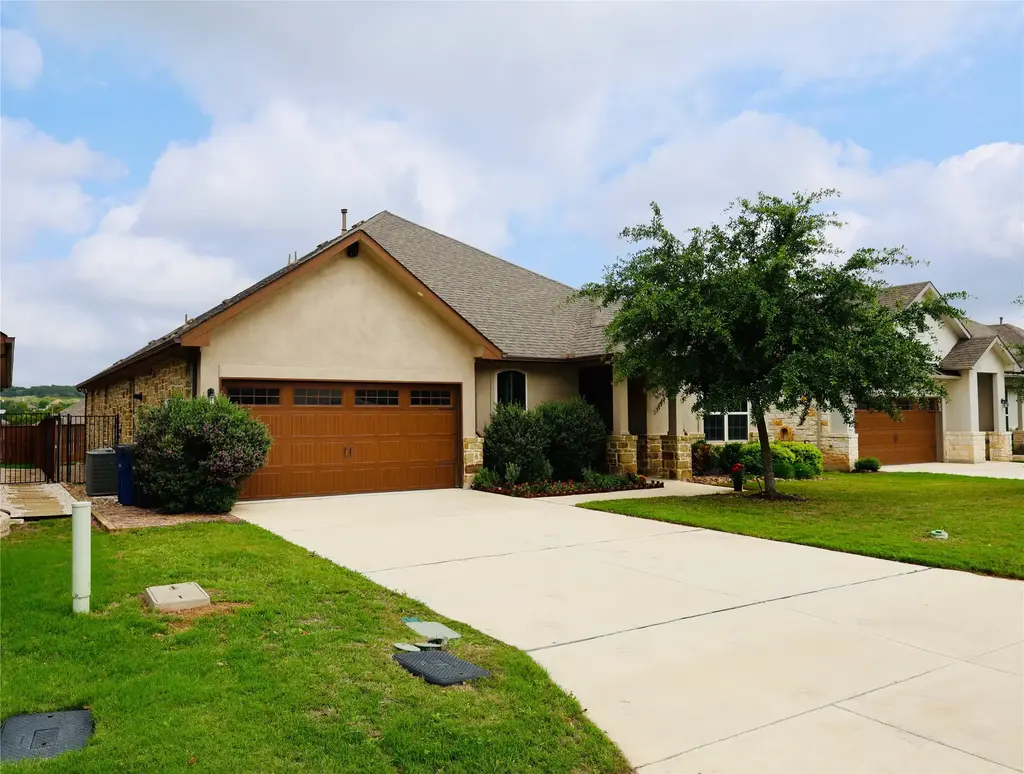 239 Bamberger Avenue, New Braunfels