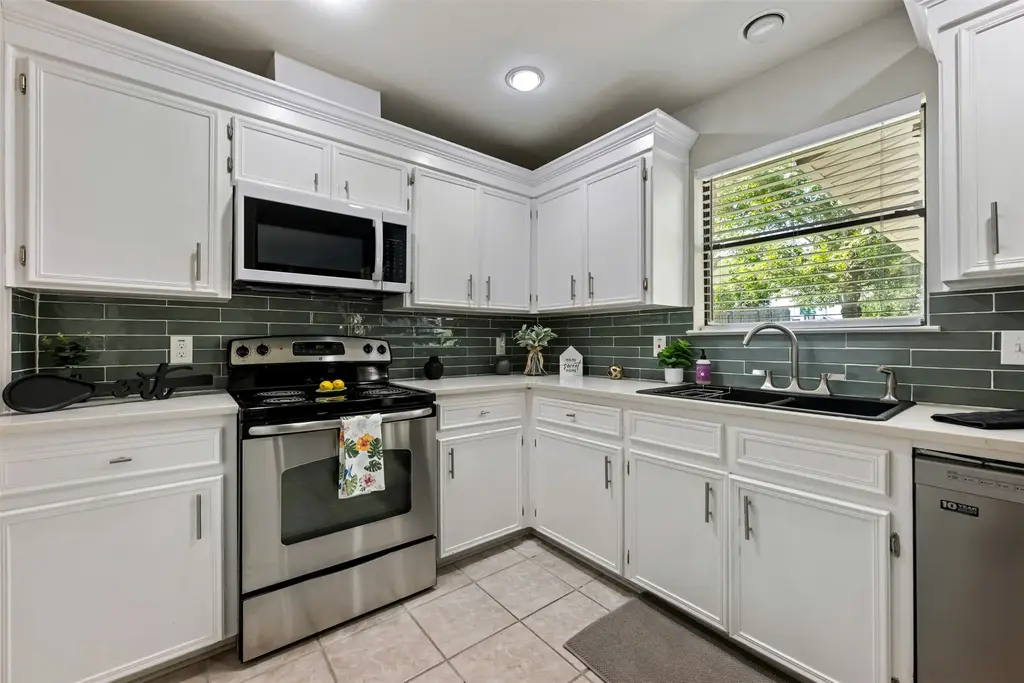 1301 Dove Haven Drive, Pflugerville