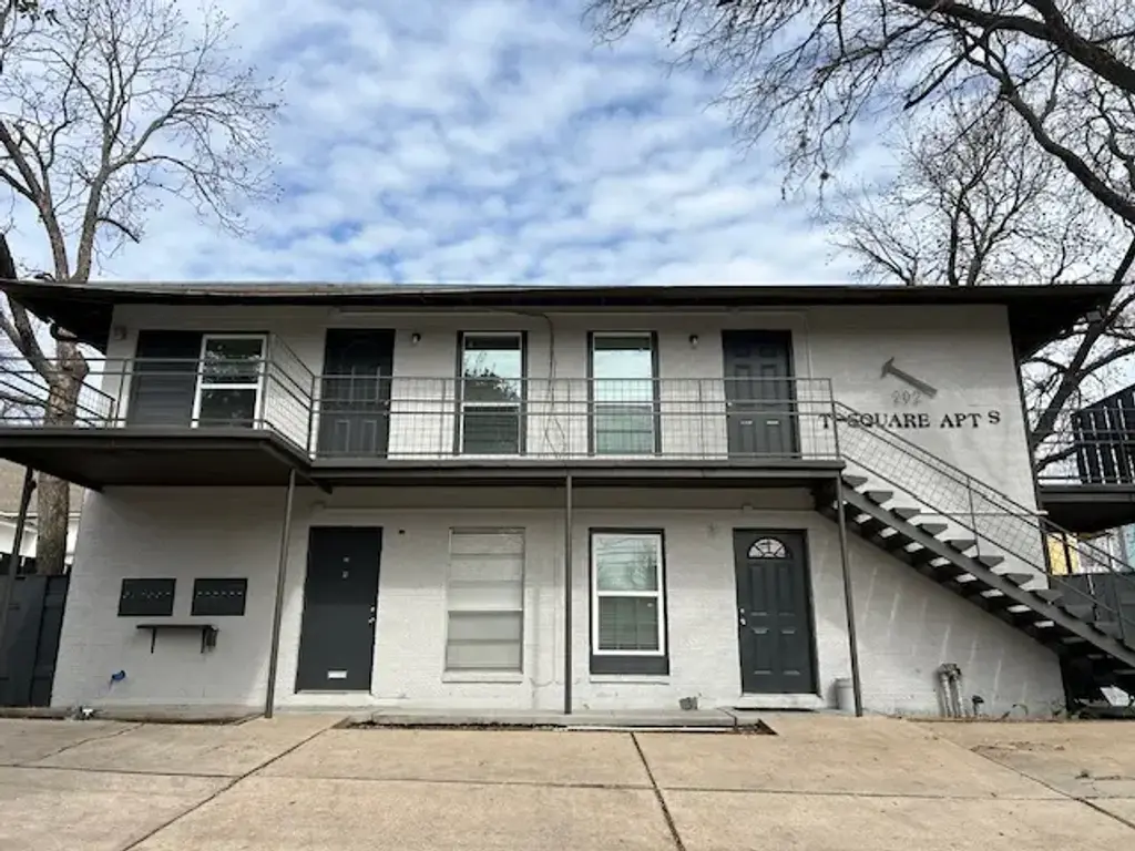 202 E 30th Street 306, Austin