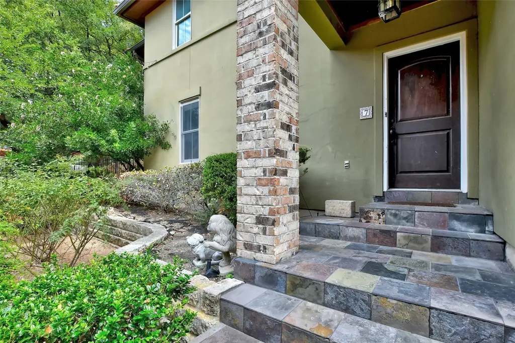 2101 N Lamar Boulevard 7, Austin