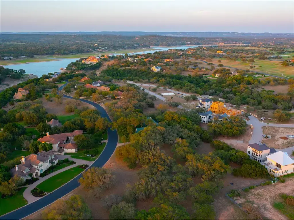 26039 Masters Parkway, Spicewood