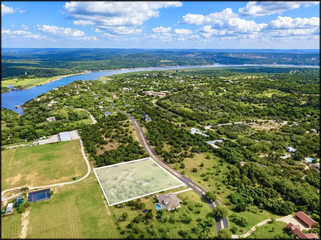 19a Ridge Harbor Drive, Spicewood