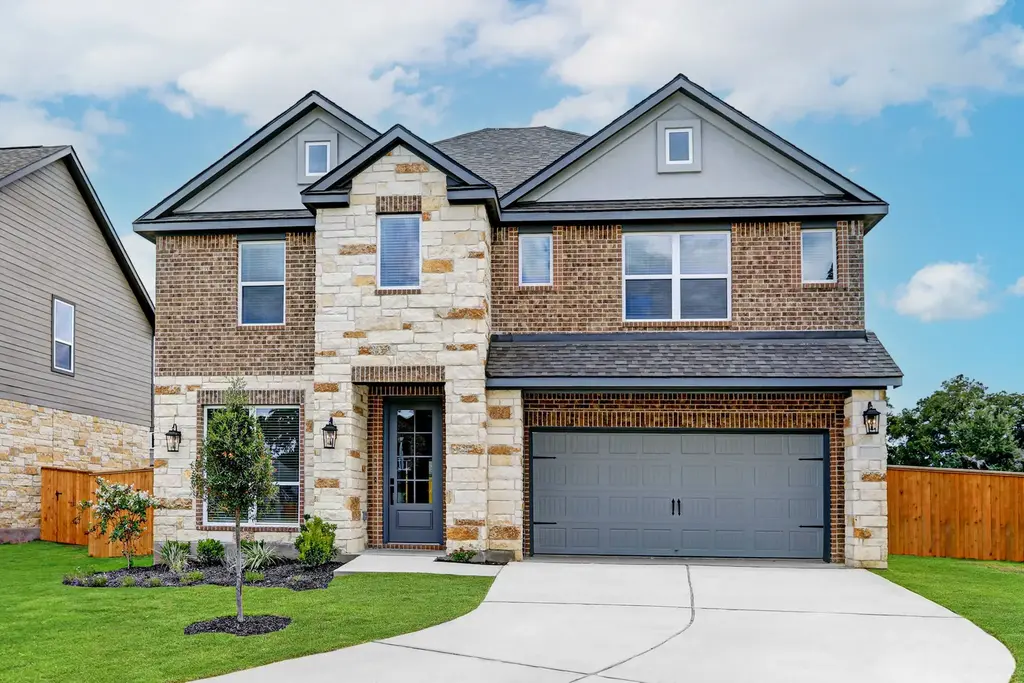 120 Periwinkle Lane, Bastrop