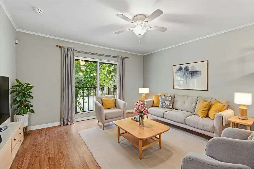 1422 Collier Street 203, Austin