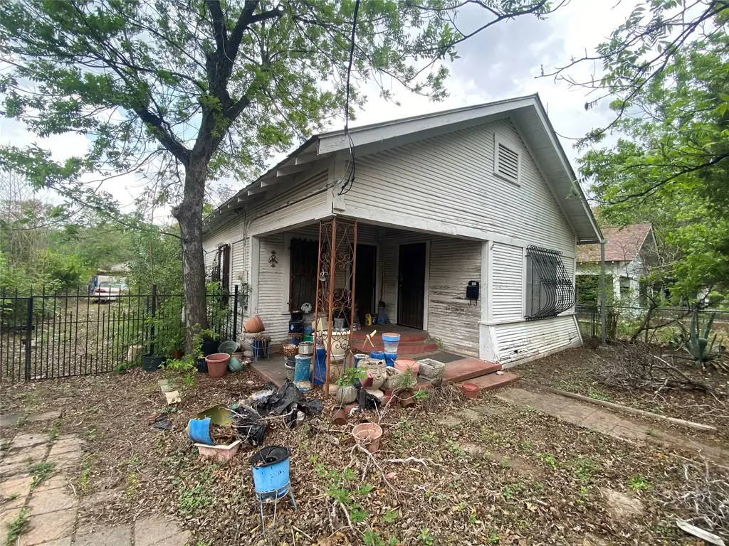 2818 Saunders Avenue, San Antonio