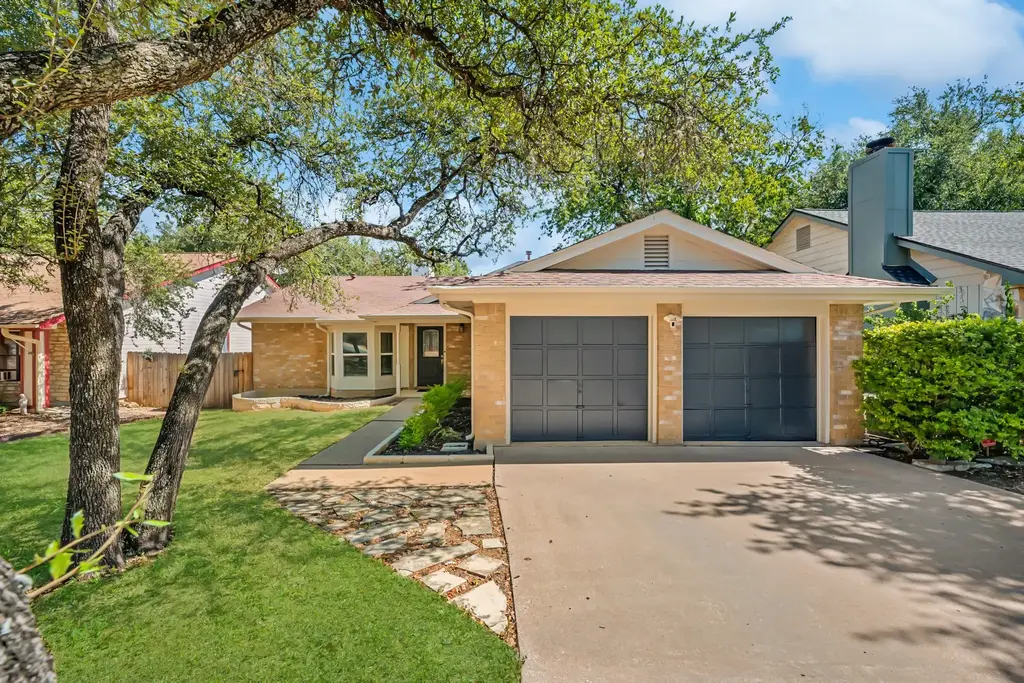5810 Secrest Drive, Austin