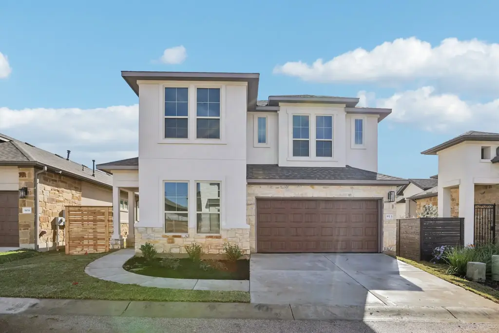 913 Indian Hawthorne Drive Gh-42, Georgetown