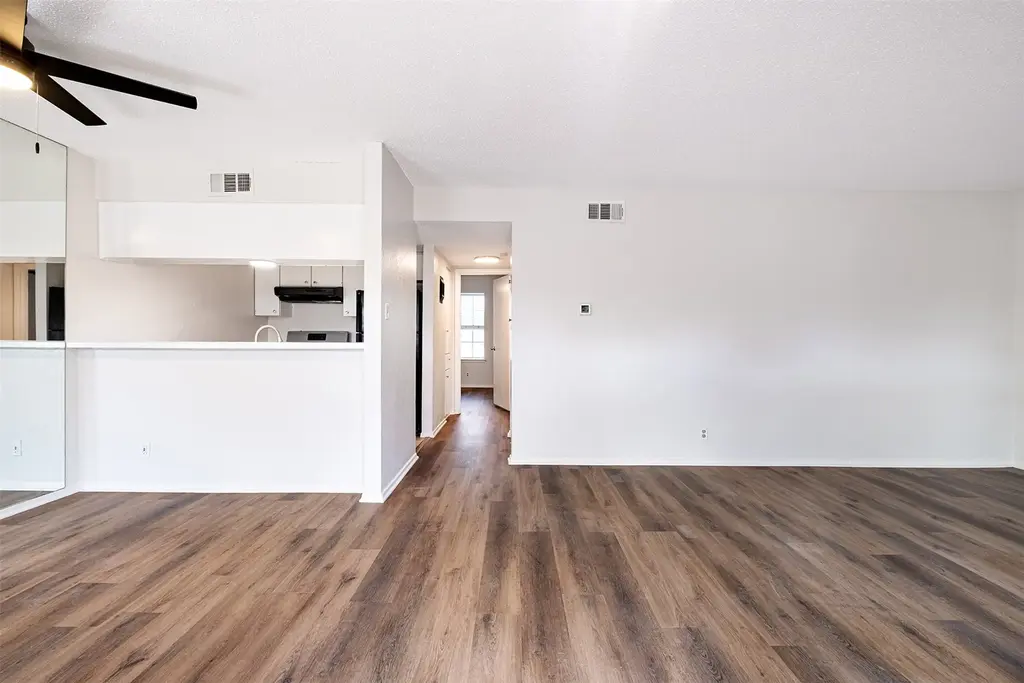 7801 Shoal Creek Boulevard 201, Austin