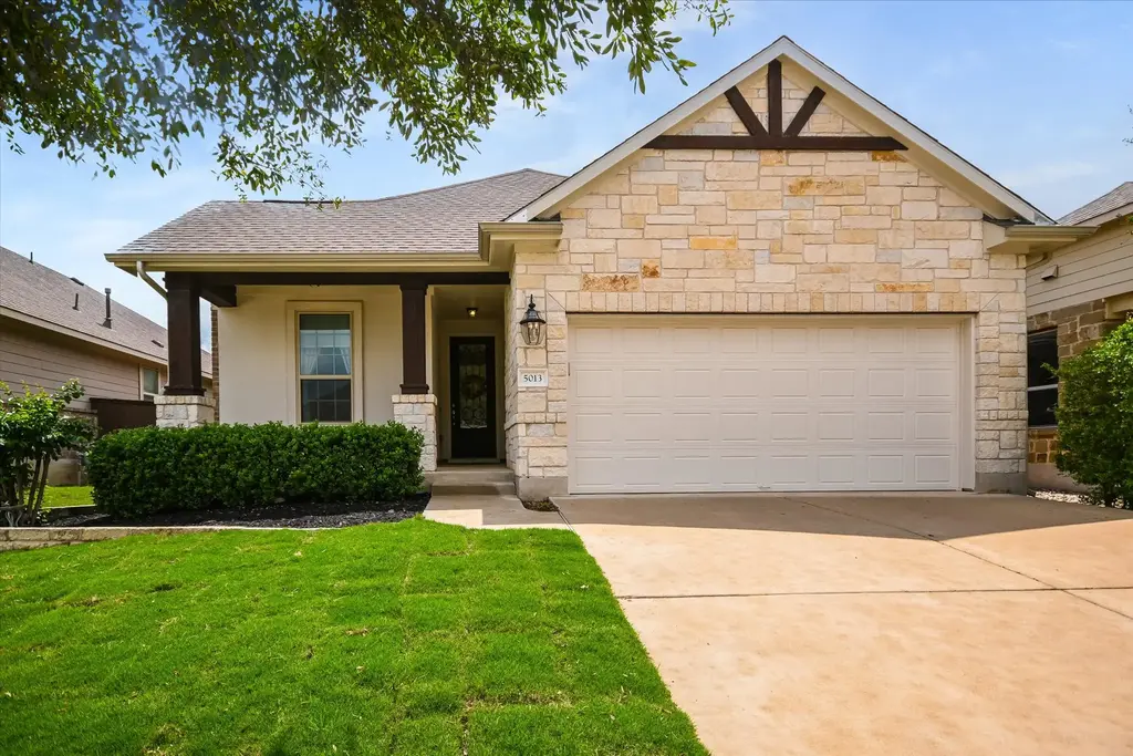 5013 Pearl Crescent Lane, Georgetown