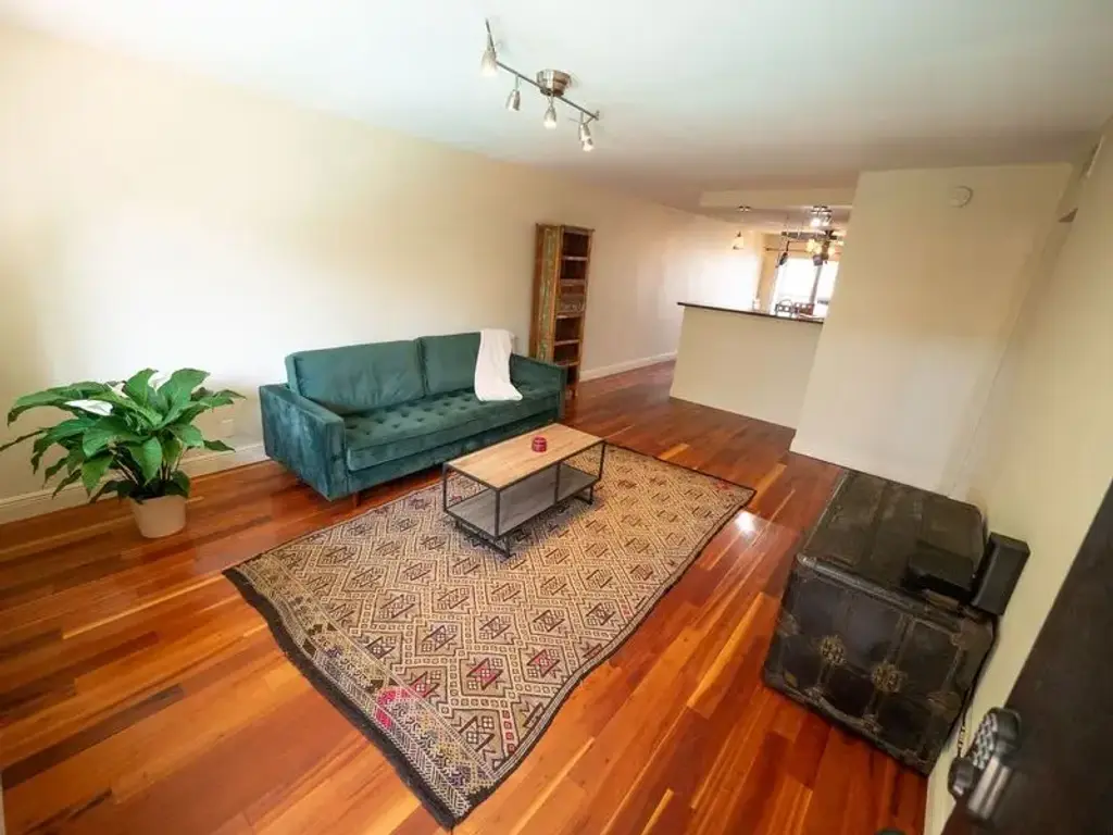 2303 Eastside Drive 209, Austin