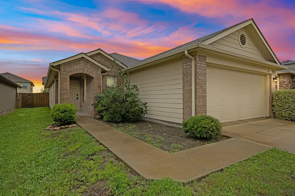 12111 Stoneridge Gap Lane, Manor