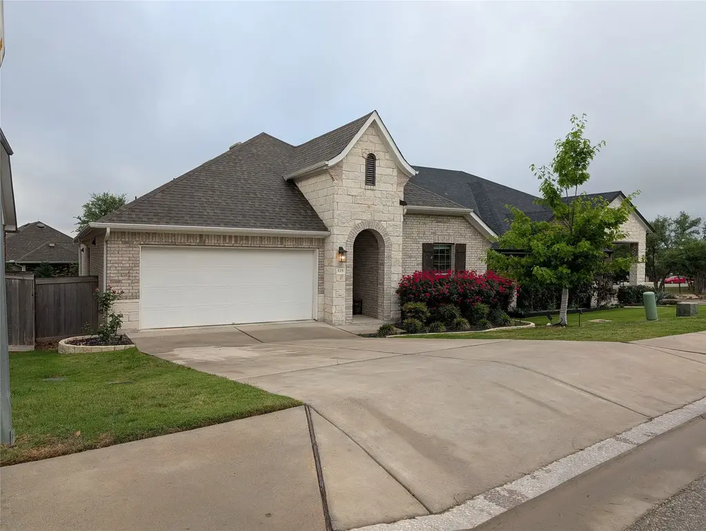125 Whistling Willow Drive, Georgetown