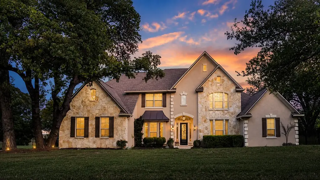 2611 Demona Drive, Austin