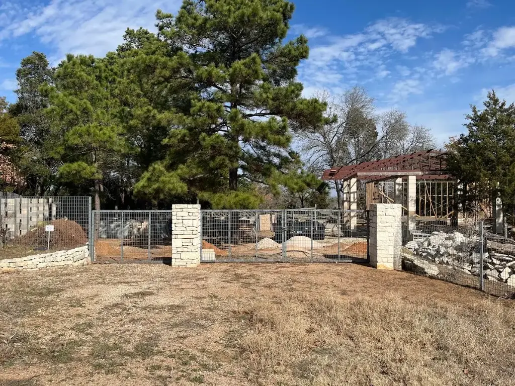 104 Lilly Lane, Elgin