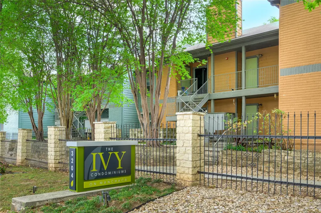 3204 Menchaca Road 105, Austin
