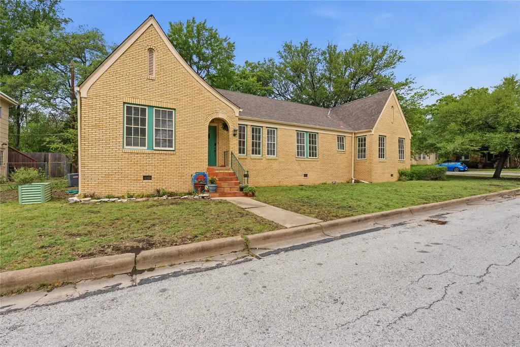 609 Carolyn Avenue, Austin