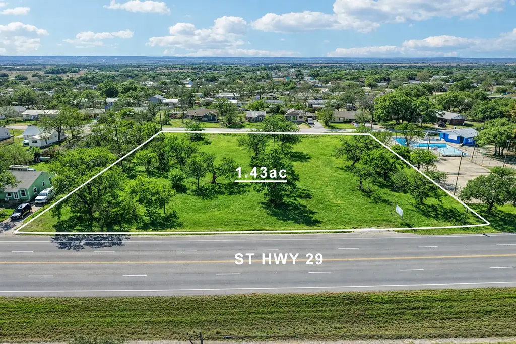 560 W State Highway 29, Bertram