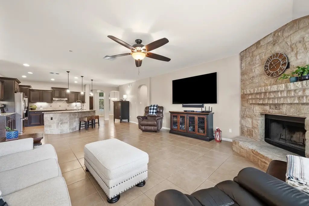 19925 Needle Pine Drive, Round Rock