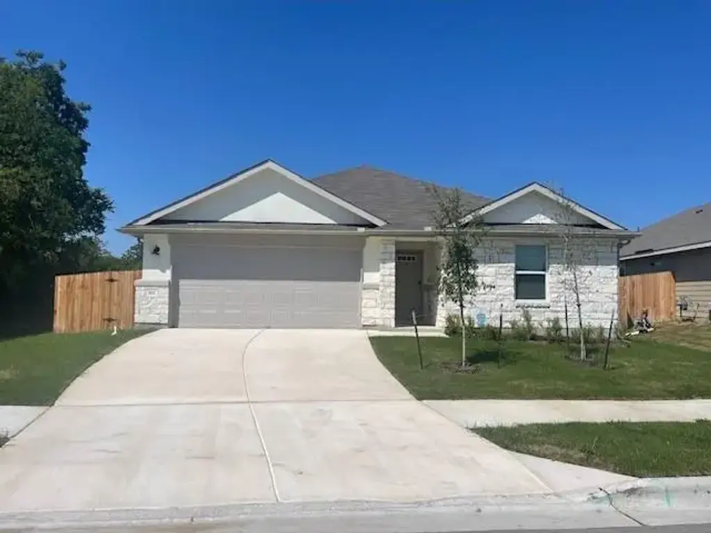 707 East Street, Hutto