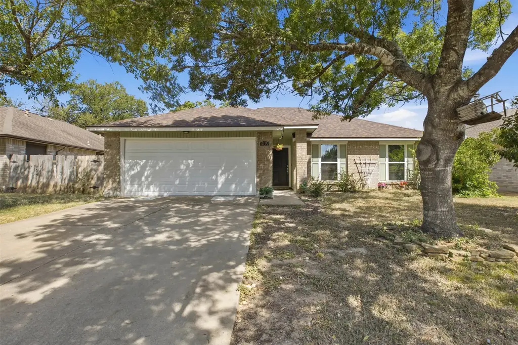 409 Kathleen Lane, Leander