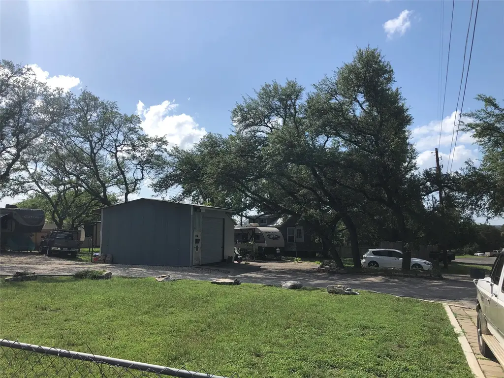 1605 Lancer Lane, Austin