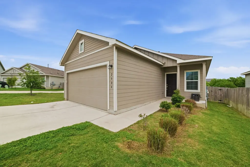 2604 Shimsham Drive, Pflugerville