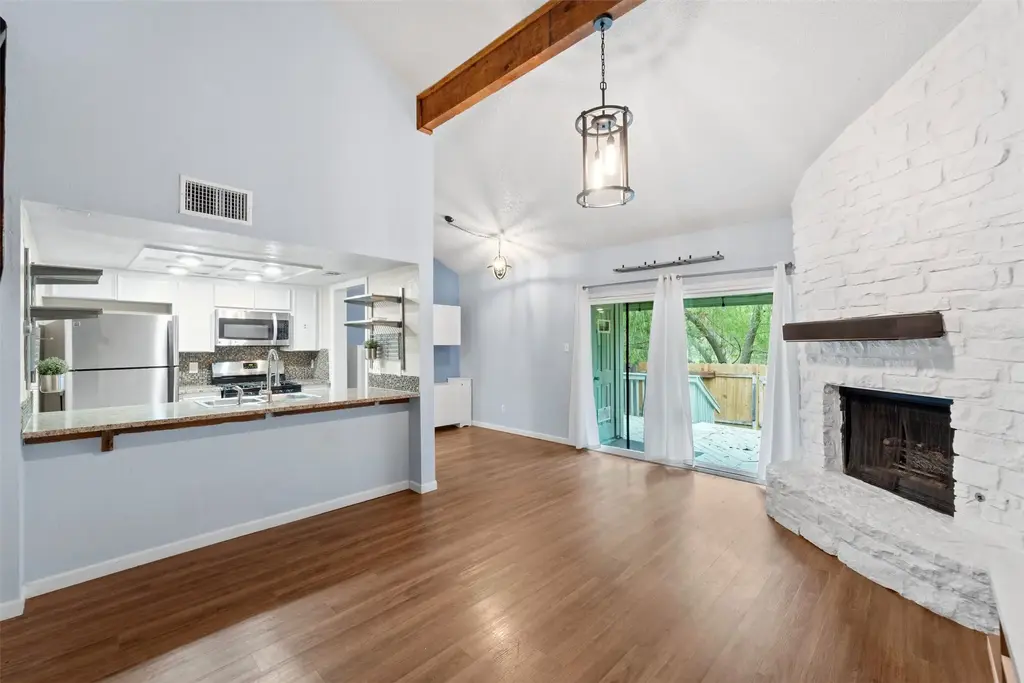 500 Hesters Crossing Road 209, Round Rock