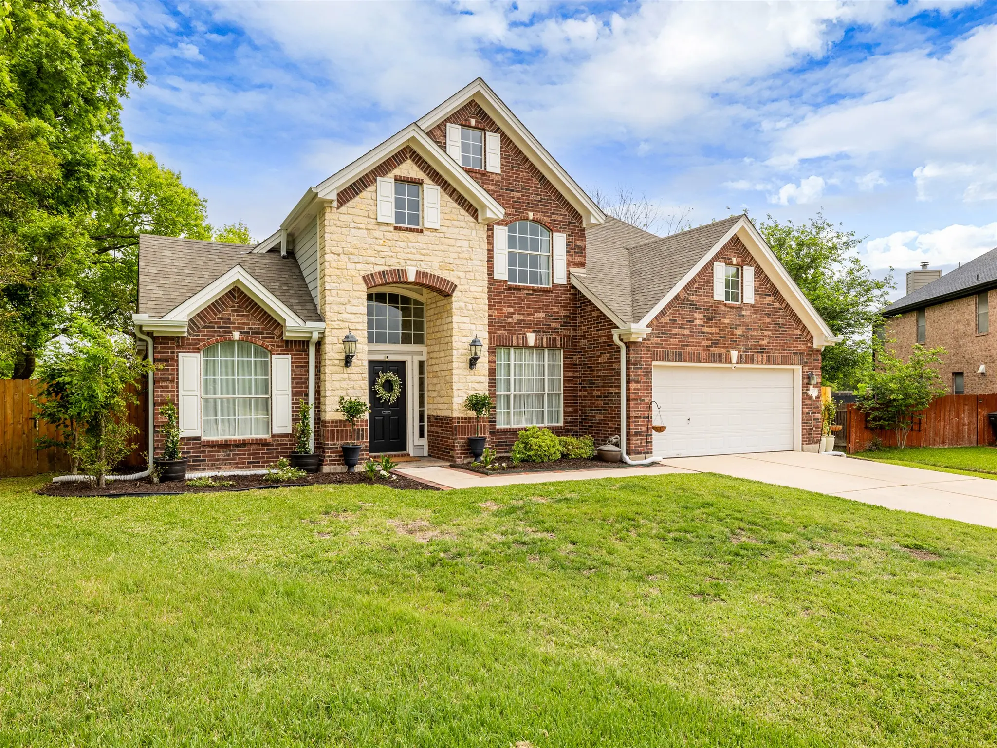 Photo of Listing #2122861