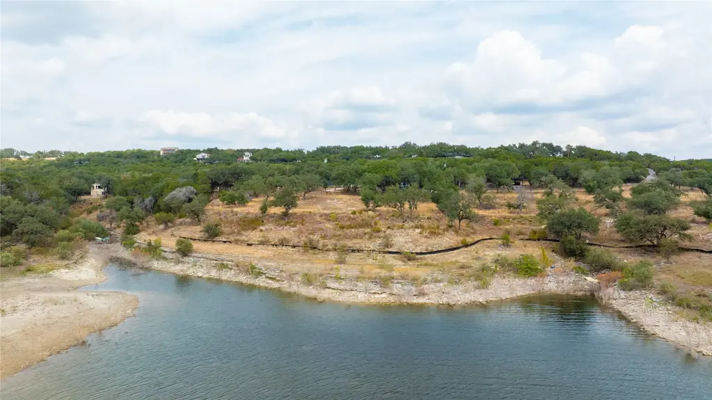 3358 Drapers Cove, Lago Vista