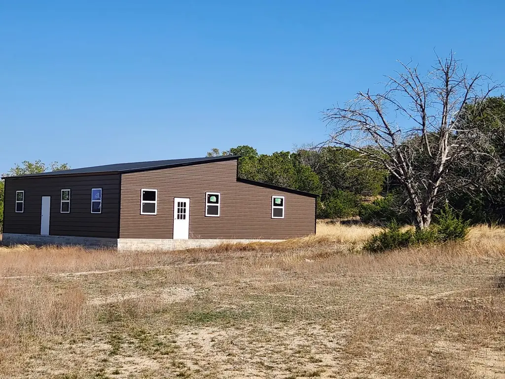 104 Riparian Elm Road, Burnet