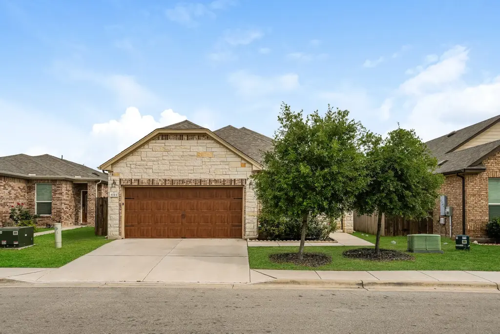 17313 Crazy Arm Road 233, Round Rock