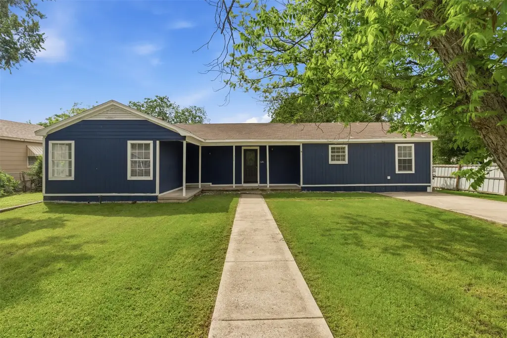 206 Oscar Street, Taylor