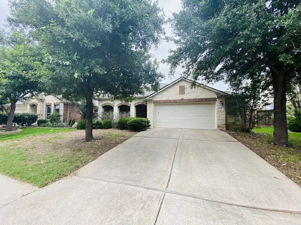 706 Centerbrook Place, Round Rock