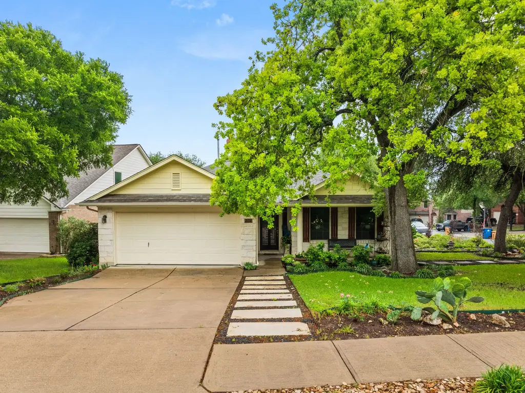 8909 Lomita Verde Court, Austin