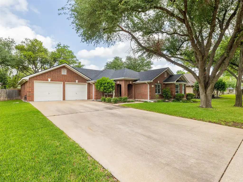 1304 Sagewood Drive, Taylor