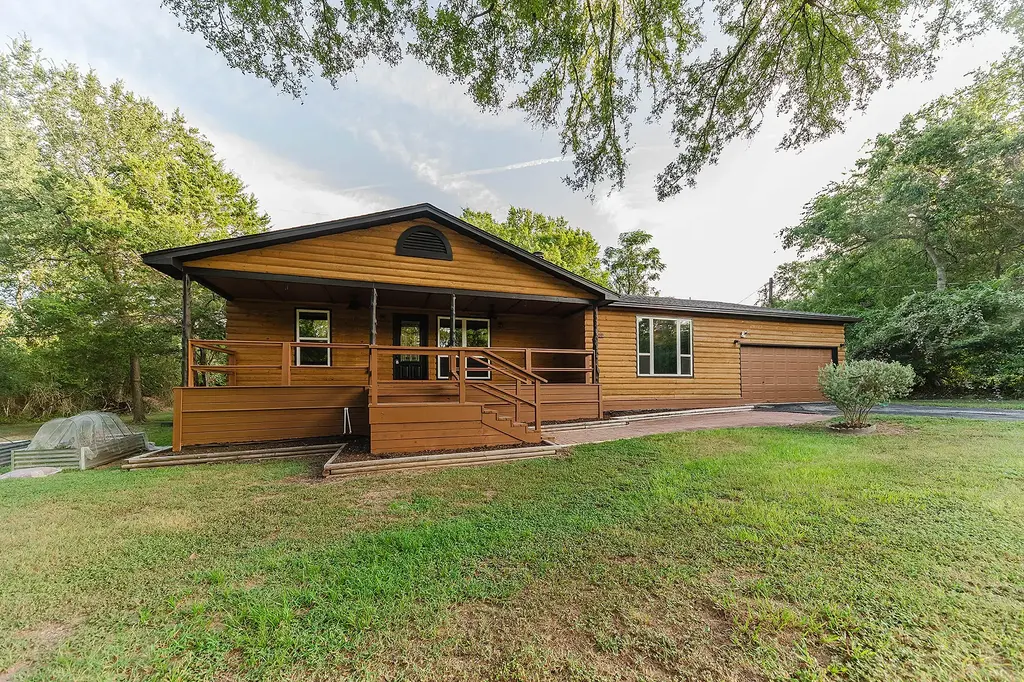 188 W Kaanapali Lane, Bastrop
