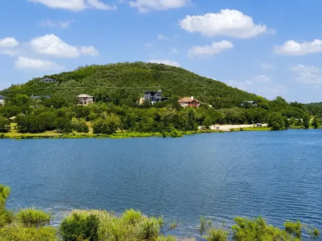 13967 Fm 2769, Leander