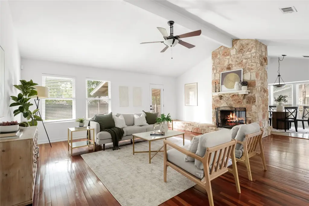 8306 Seminary Ridge Drive, Austin