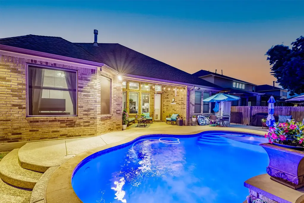 1004 Hezekiah Lane, Leander