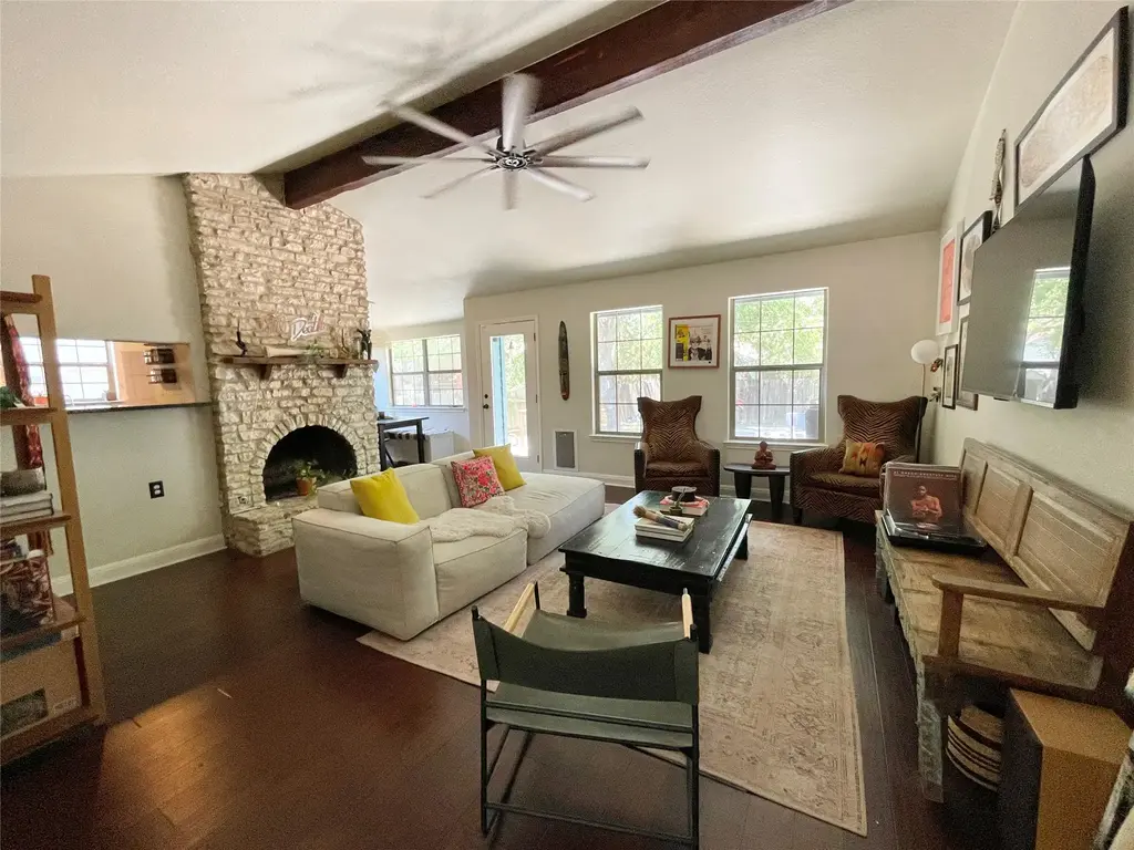 7018 Crosswood Drive, Austin