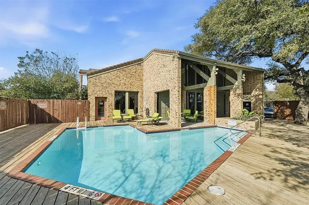 8888 Tallwood Drive 3101, Austin
