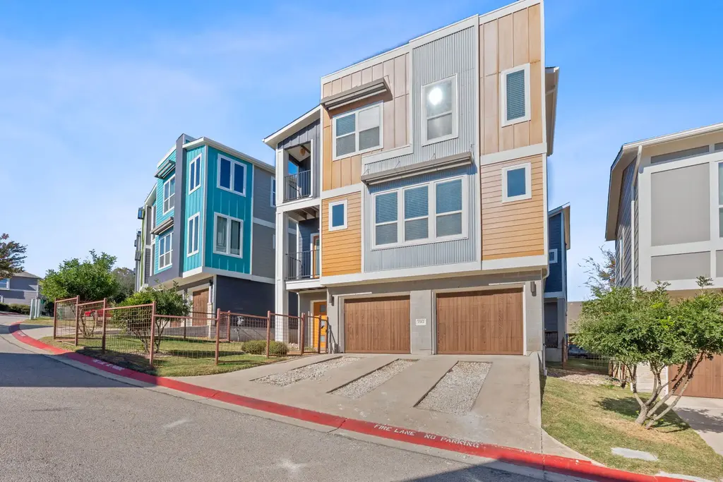 1912 Dinsdale Lane, Austin