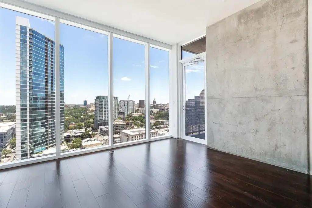 301 West Avenue 1903, Austin