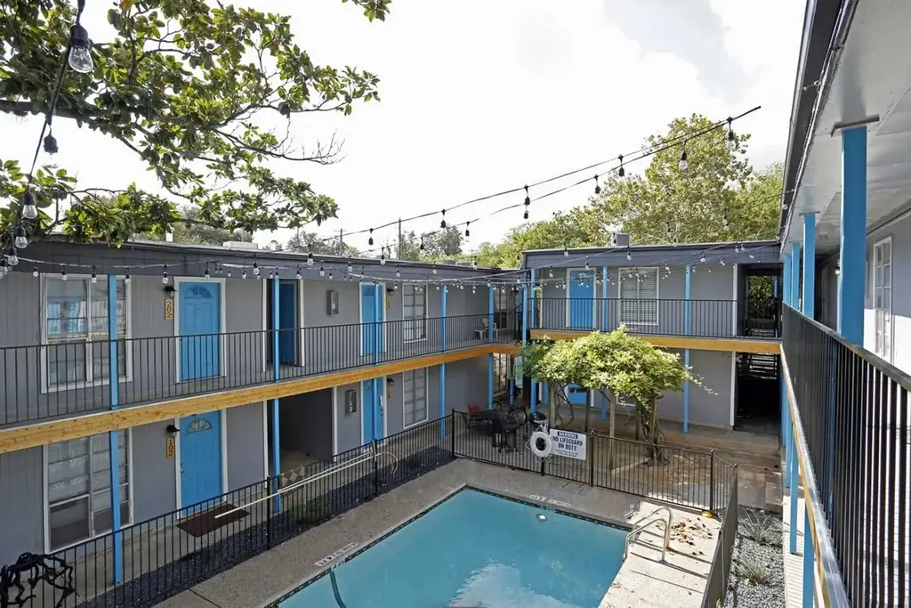 1301 W Ben  White Boulevard 102, Austin