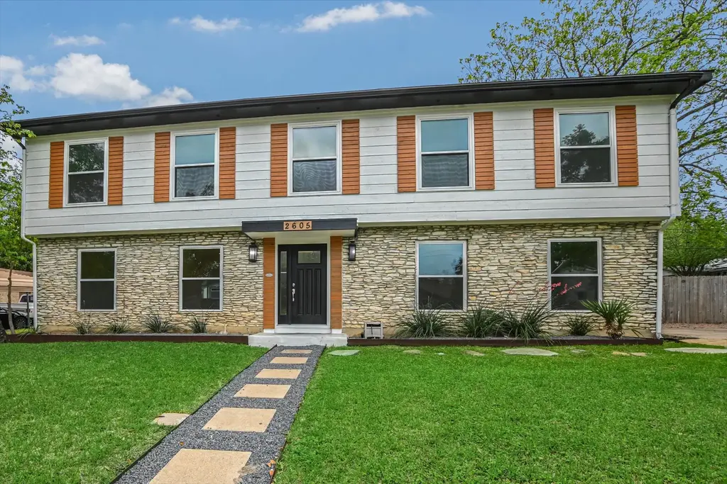 2605 Loyola Lane, Austin